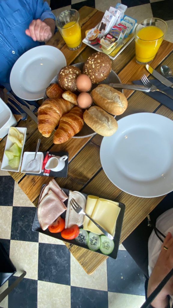ontbijt hostellerie munten weert