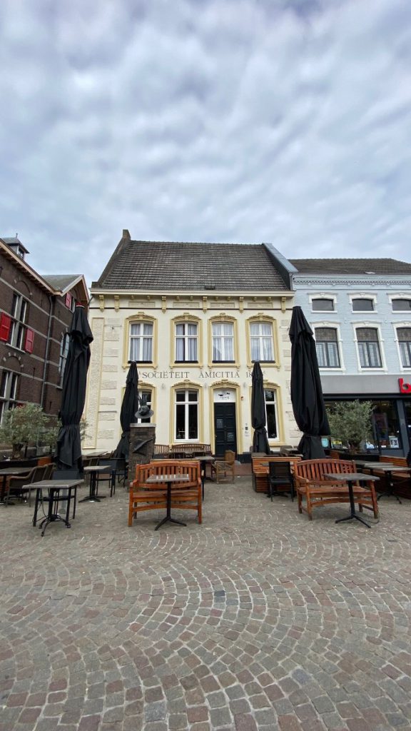 de soos weert centrum lunchen terras
