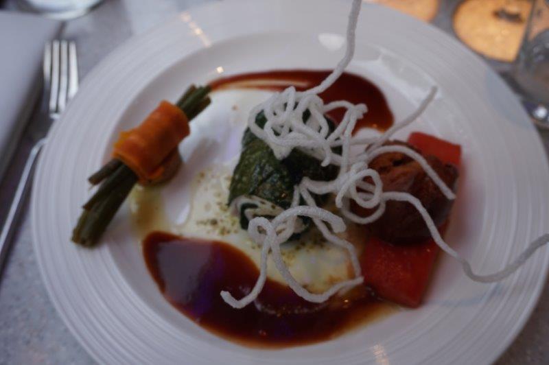 gegrilde scharrelhoen en watermeloen