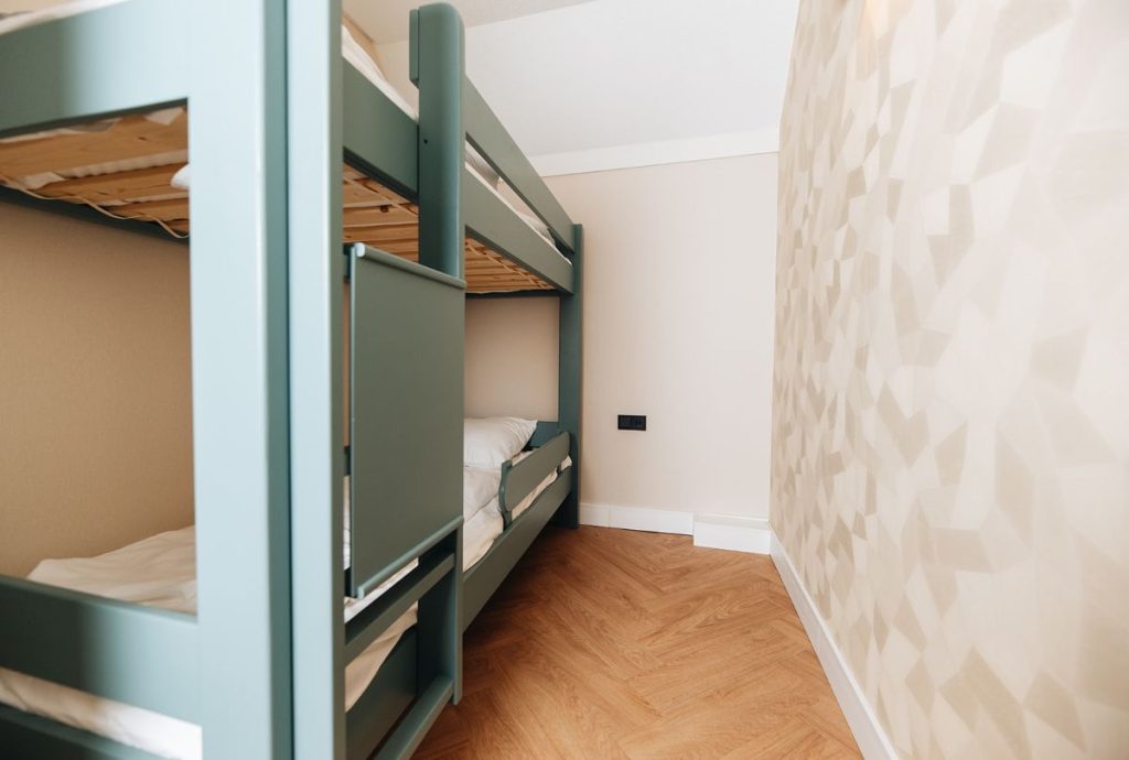 familiekamer hotel de zeeuwse stromen stapelbed