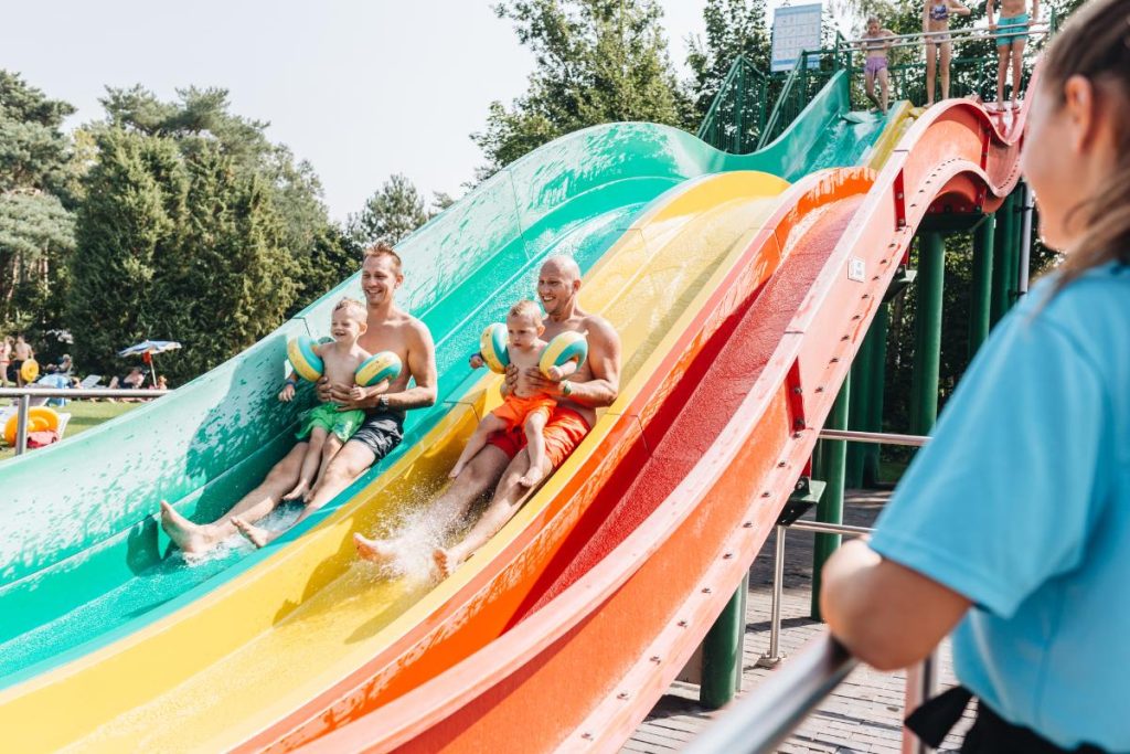 glijbaan beerze bulten zwembad